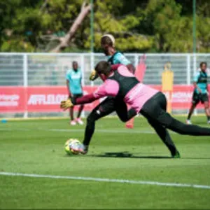 Ghanaian Youngster Myron Boadu Suffers Injury Blow In Az Alkmaar Draw With Feyenoord