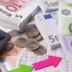 Ο Δραγασάκης μιλάει για αύξηση φορολογίας, αλλά ο Χαρίτσης δεν το βλέπει έτσι