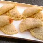 JOGURTOVI POLNJENI ŽEPKI