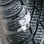 Старите гуми са по-опасни от пияните шофьори