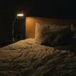 Кога спането в отделни легла се отразява добре на връзката ви?