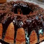 Бразилски кекс с моркови и шоколадова глазура