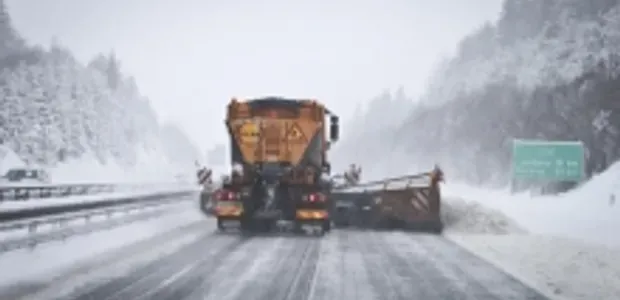 VIDEO: Nevarni slalom na gorenjski avtocesti