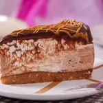 Nutellin cheesecake brez pečenja bo navdušil goste
