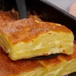 Musaka z bučkami in krompirjem – brezmesna jed, ki vedno navduši