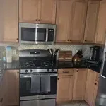 Optična iluzija: V kuhinji se nekje skriva mačka, jo lahko najdete?