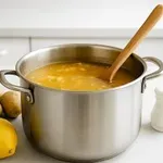 Preveč slano? S temi triki boste v hipu rešili jed