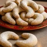 Najbolj dišeči vaniljevi kifeljčki z mandlji, ki vedno uspejo