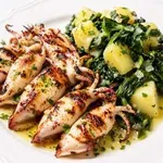 Lignji na žaru kot iz restavracije: trik, zaradi katerega bodo vedno mehki