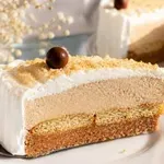 Vsi sprašujejo za recept: Najmehkejša plazma torta brez pečice