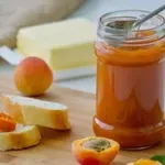 Tako so marelično marmelado pripravljale naše babice – gosta je in polna okusa