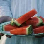 Skoraj vsi delamo isto napako. Tako cele lubenice ne bi smeli shranjevati