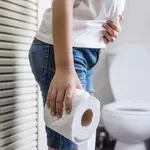 Vnetje mehurja: kateri stari domači nasveti še držijo in kateri so danes zastareli?