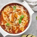 Ta jed iz pečice diši po italijanski restavraciji, priprava pa je čisto preprosta