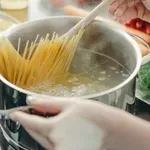 Vode od testenin nikar ne zlijte takoj stran, še kako vam lahko koristi