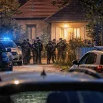 Rukojemnícka dráma: Celých osem hodín zadržiaval otec v dome vlastné deti!