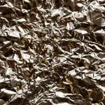 Čemu je namenjena svetleča in čemu mat stran alu folije? Odgovor vas bo presenetil