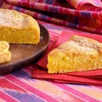Mehko jogurtovo pecivo, ki se kar topi v ustih: pripravljeno je v samo 20 minutah (RECEPT)