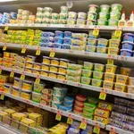 Testirali so 30 znamk masla: dve znani znamki sta čisto pogoreli (med njimi tudi ekološka znamka)