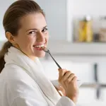 Domači test za preverjanje stanja živca vagus: zdravnica razkriva trik, za katerega potrebujete le žličko in ogledalo