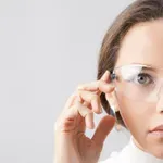 Isporuke pametnih naočala porasle su 139 posto u drugoj polovici 2025.