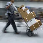 Rekordni prihodi i broj paketa na tržištu poštanskih usluga u četvrtom tromjesečju 2025.