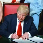 Trump najavio novu skupinu i savjetnika za AI