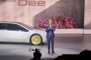 Riaditeľ BMW prekvapil: Čína nie je hrozbou, clá na elektromobily nezvyšujte