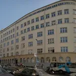 Sto naj preduzeća: EPS prvi na listi u pet od sedam kategorija - od poslovnih prihoda do ukupnog gubitka - Biznis i Finansije