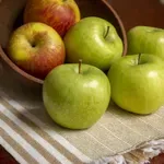 Objavljena nova lista namirnica sa najviše i najmanje pesticida