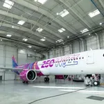 WIZZ AIR slavi svoj 250. avion: Veliko dostignuće na putu ka floti od 500 aviona