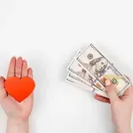 Ljubav u doba inflacije: Da li je bankovni račun postao važniji od zajedničkih interesovanja?