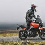 Norton Atlas Apex: ime dovoljno teško da nosi istoriju