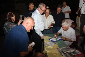 Književnost i glazba pod hrastom – manifestacija koja već 20 godina čuva hercegovačku tradiciju