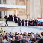 Hrvatski biskupi u ime vjernika iz Hrvatske, BiH i iseljeništva pozvali Papu Lava u posjet