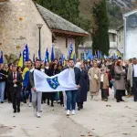 FOTO / VIDEO | Učenici ogrnuti zastavama prošetali ulicama Stoca