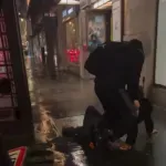 VIDEO | Ljubušak u Londonu spasio maloljetnicu od napasnika