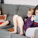 Australija prva u svijetu zabranila društvene mreže djeci mlađoj od 16 godina