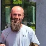 Ni Bambija, ni branitelja: Ponovno odgođeno suđenje Bambiju za terorizam