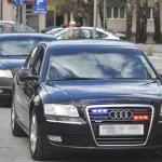 Plaće političarima u FBiH "skromno" povećane za 500 KM