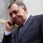 Dodik: Republika Srpska mora odlučiti hoće li ostati u Daytonu