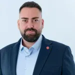 Na granici priveden vijećnik Haris Selmanović i vlasnik nargila bara