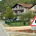 Tri osobe ozlijeđene u tri prometne nesreće na cestama ŽZH