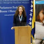 Veliki korak za djecu bez roditeljske skrbi: Usvojen nacrt izmjena Zakona o hraniteljstvu u Federaciji BiH