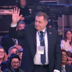 Dodik: Dirnule su me Orbanove riječi