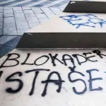 U Srbiji sve više grafita punih mržnje: "Građane ubacuju u vozila"