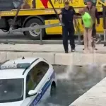 VIDEO | Policajac otišao na bankomat, a službeno auto u more