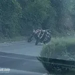 Dvije osobe ozlijeđene u nesreći na Bulevaru, jedan motociklist životno ugrožen