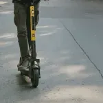 Trogodišnje dijete završilo u bolnici nakon što ga je udario električni romobil