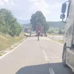 Motociklistica podletjela pod kamion i poginula